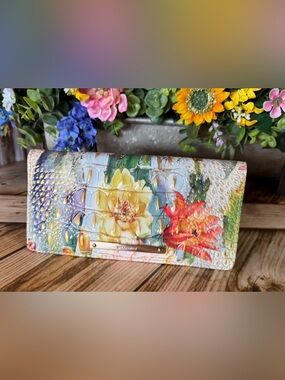 Brahmin Ady Wallet Succulent Bloom Cactus HTF NWT GORGEOUS COLORS firm $